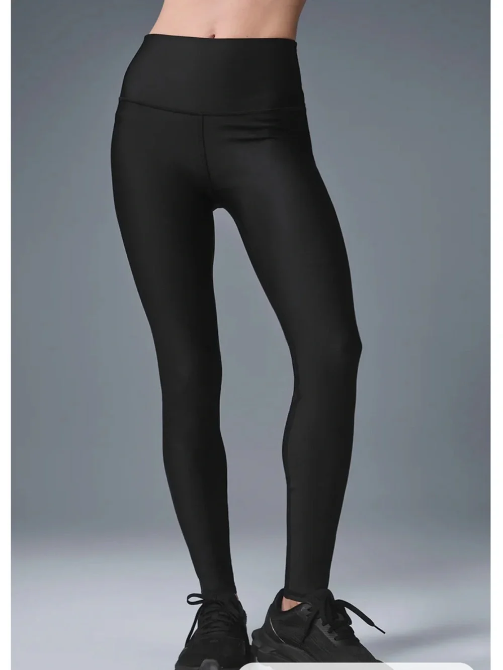 ALO High-Waist Airlift Legging size S